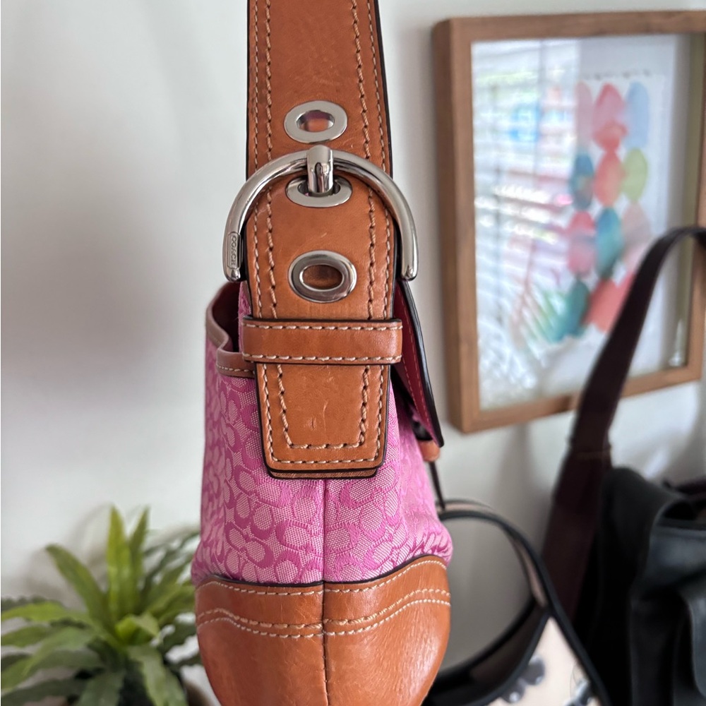 PINK y2K Coach SoHo - Picture 6 of 8